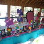 : alice in wonderland party supplies decorations