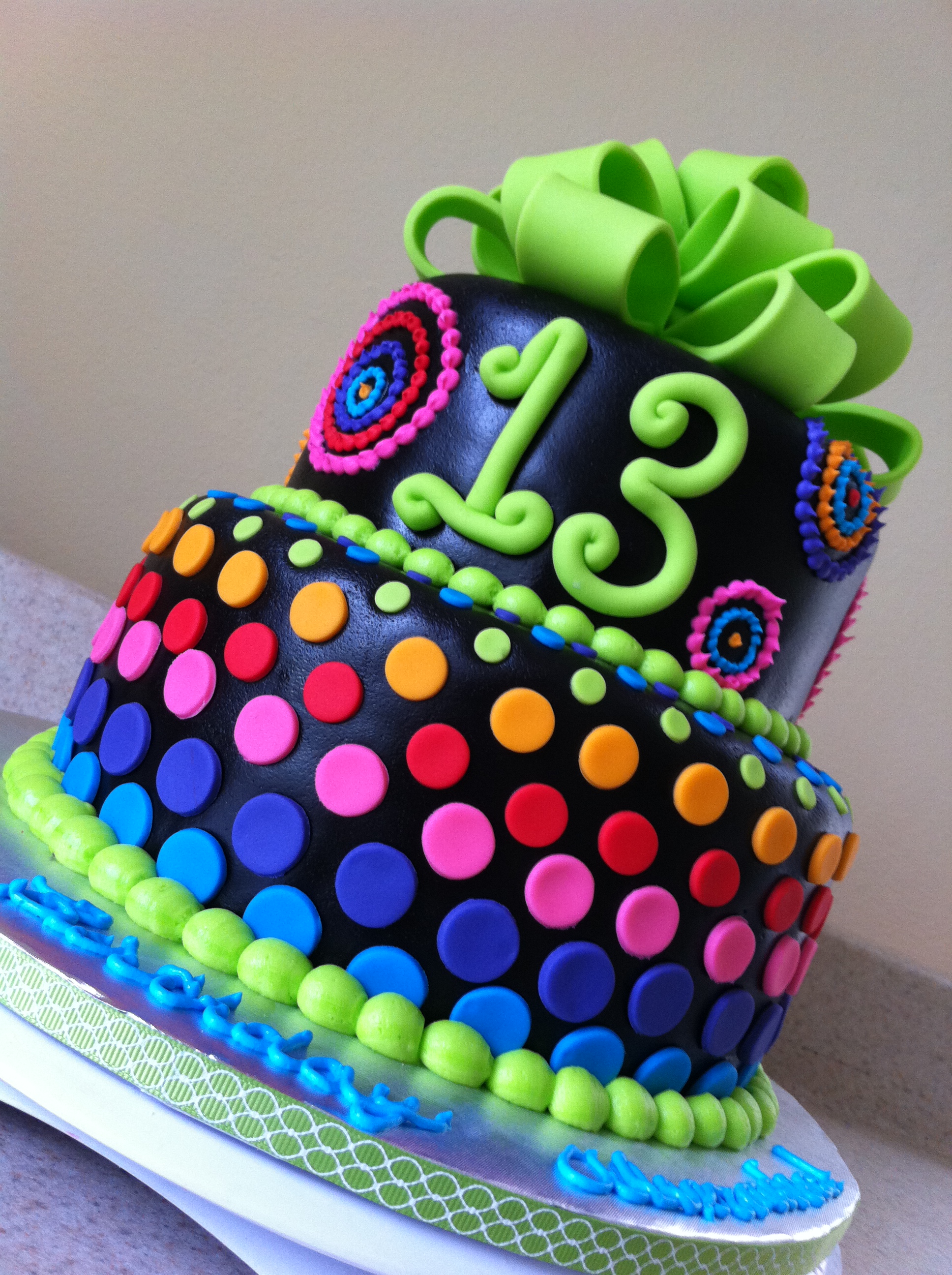 13th-birthday-cakes-5-most-suited-styles-for-teen-boys-and-girls