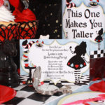 : beatiful ideas for make alice in wonderland party supplies