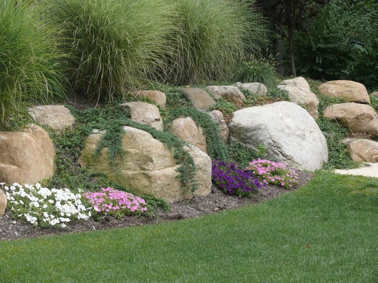 landscaping rocks and mulch