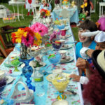 : simple ideas for make alice in wonderland party supplies