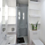 : small bathroom renovation ideas on a budget