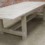 : small farmhouse table