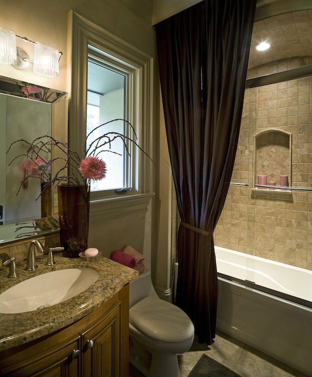 Small Bathroom Remodel Ideas to Give New Refreshment