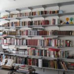 : wall mounted bookshelves