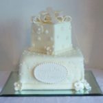 : first communion cakes ireland
